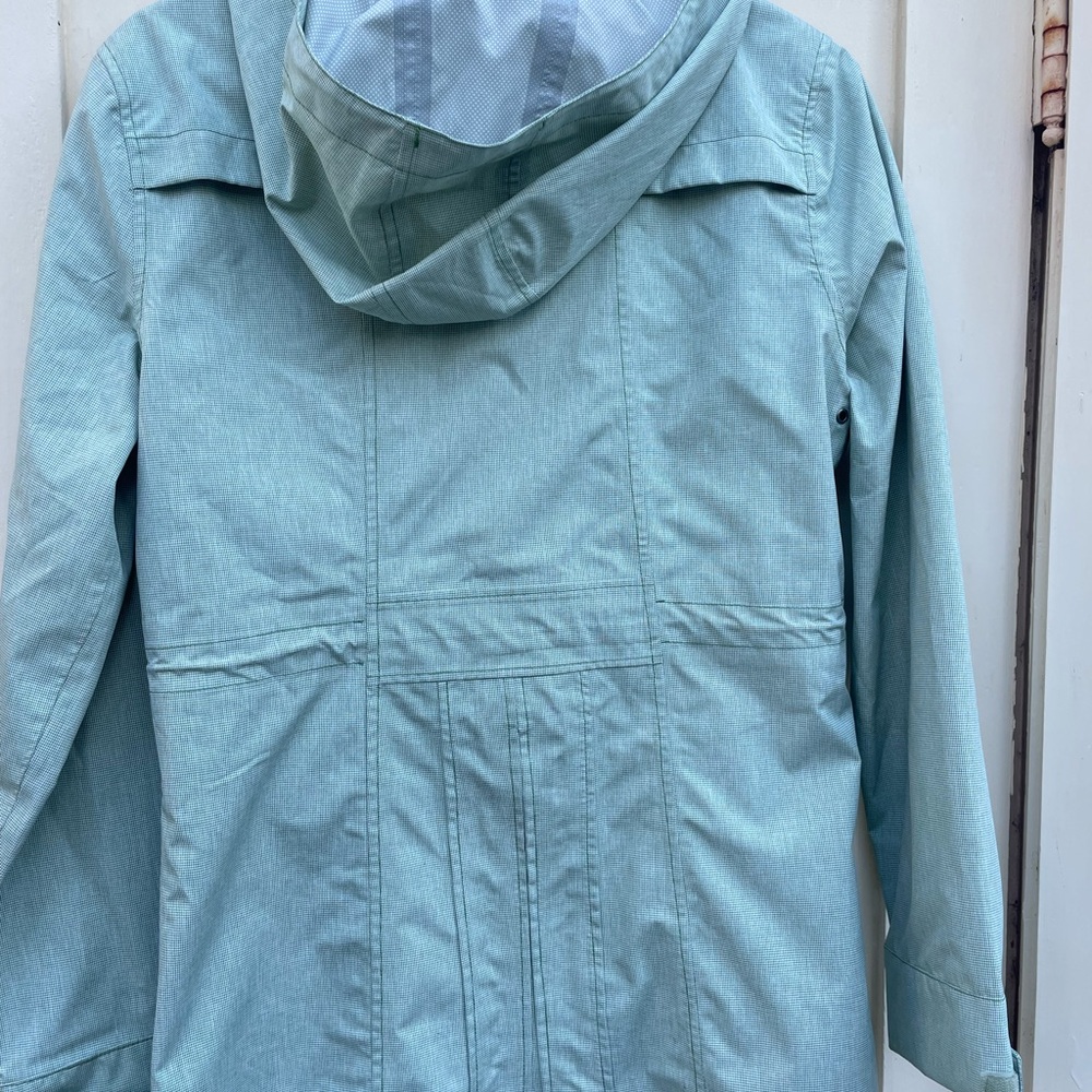 Women’s Prana Rain Coat- small